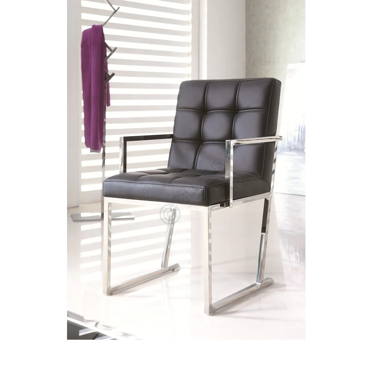 Dining chair Junesto