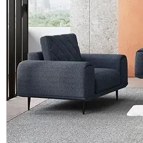 Armchair Jeniffer