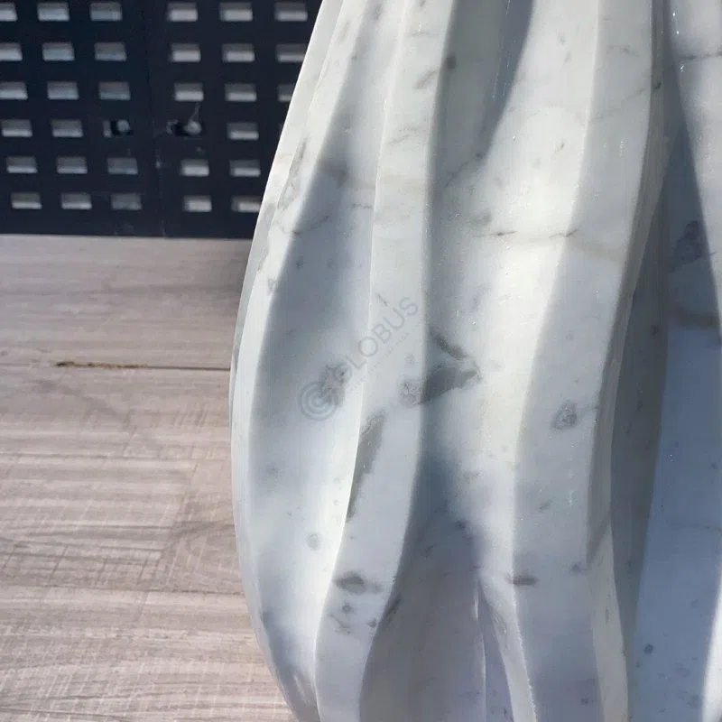 Угловой столик Bressaro