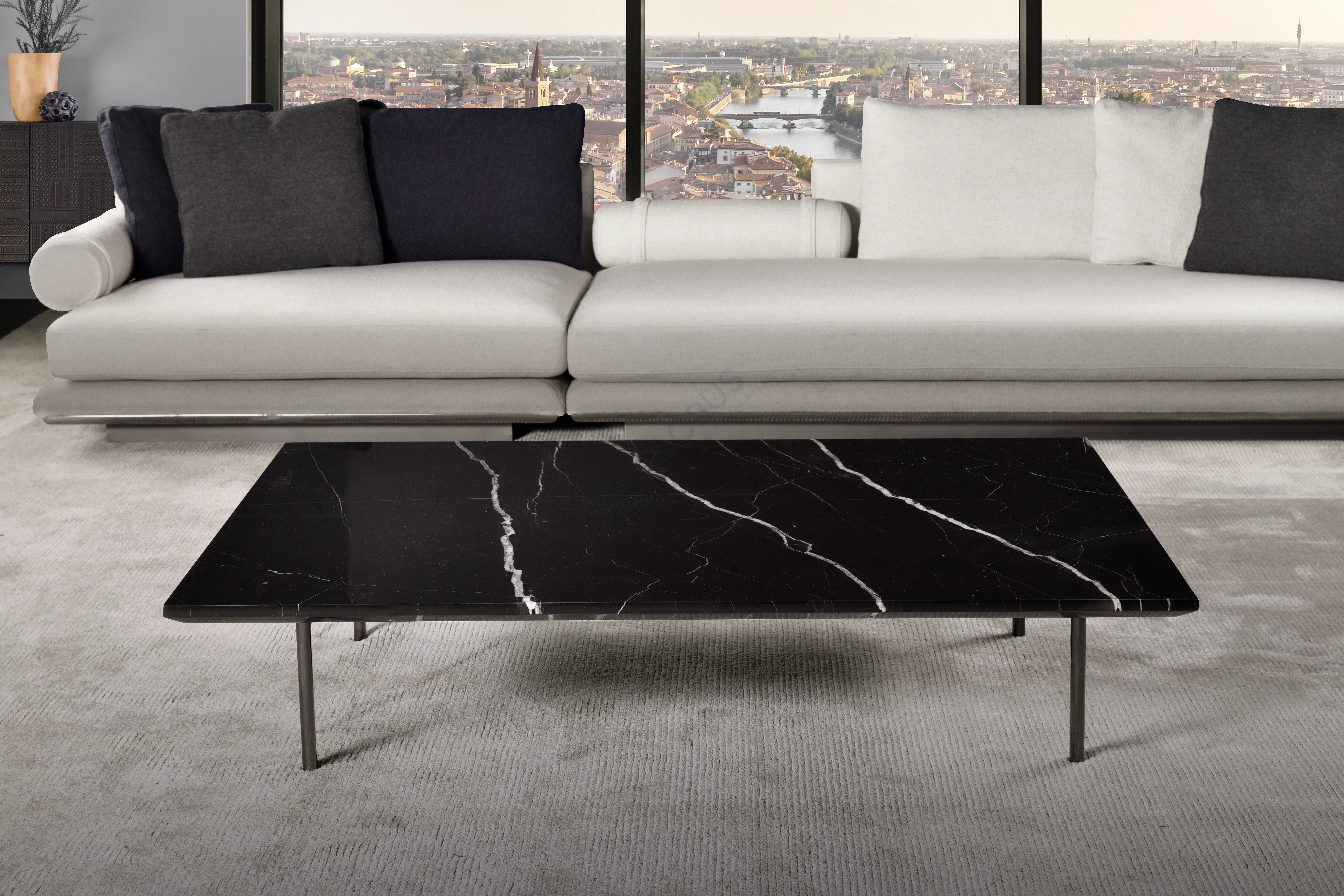 Coffee table Trevane