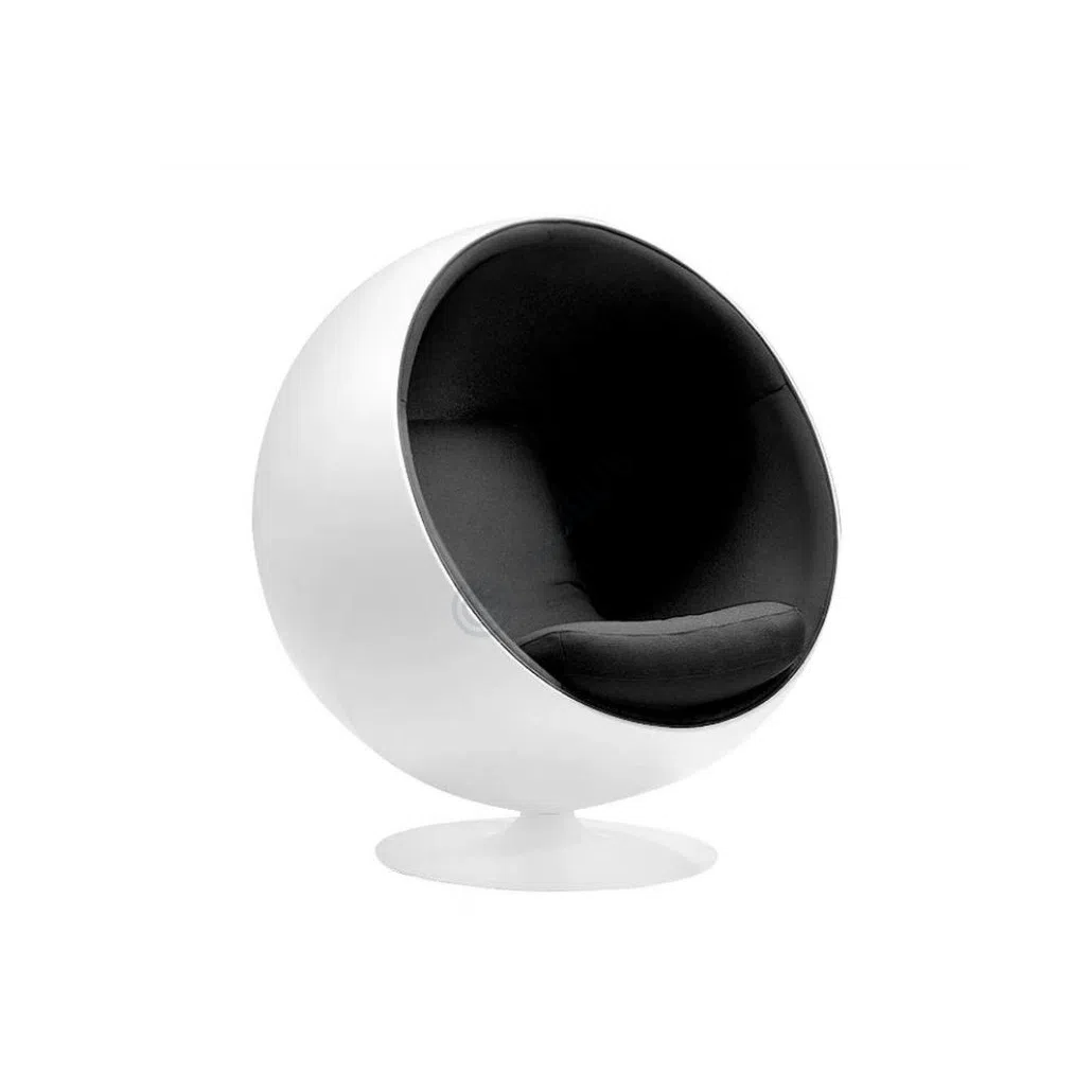 Armchair Strausso