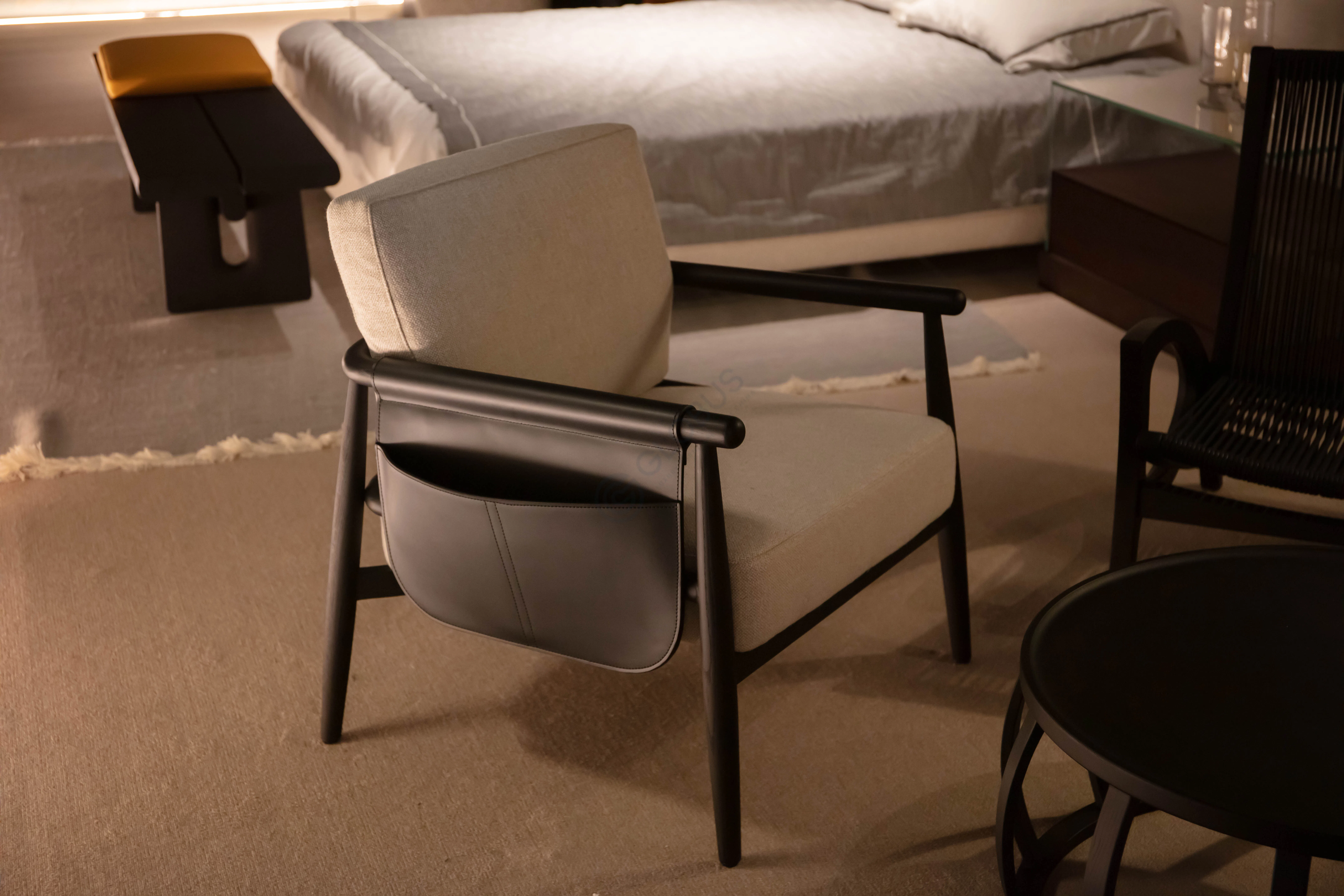 Armchair MERIDIANI Teresa