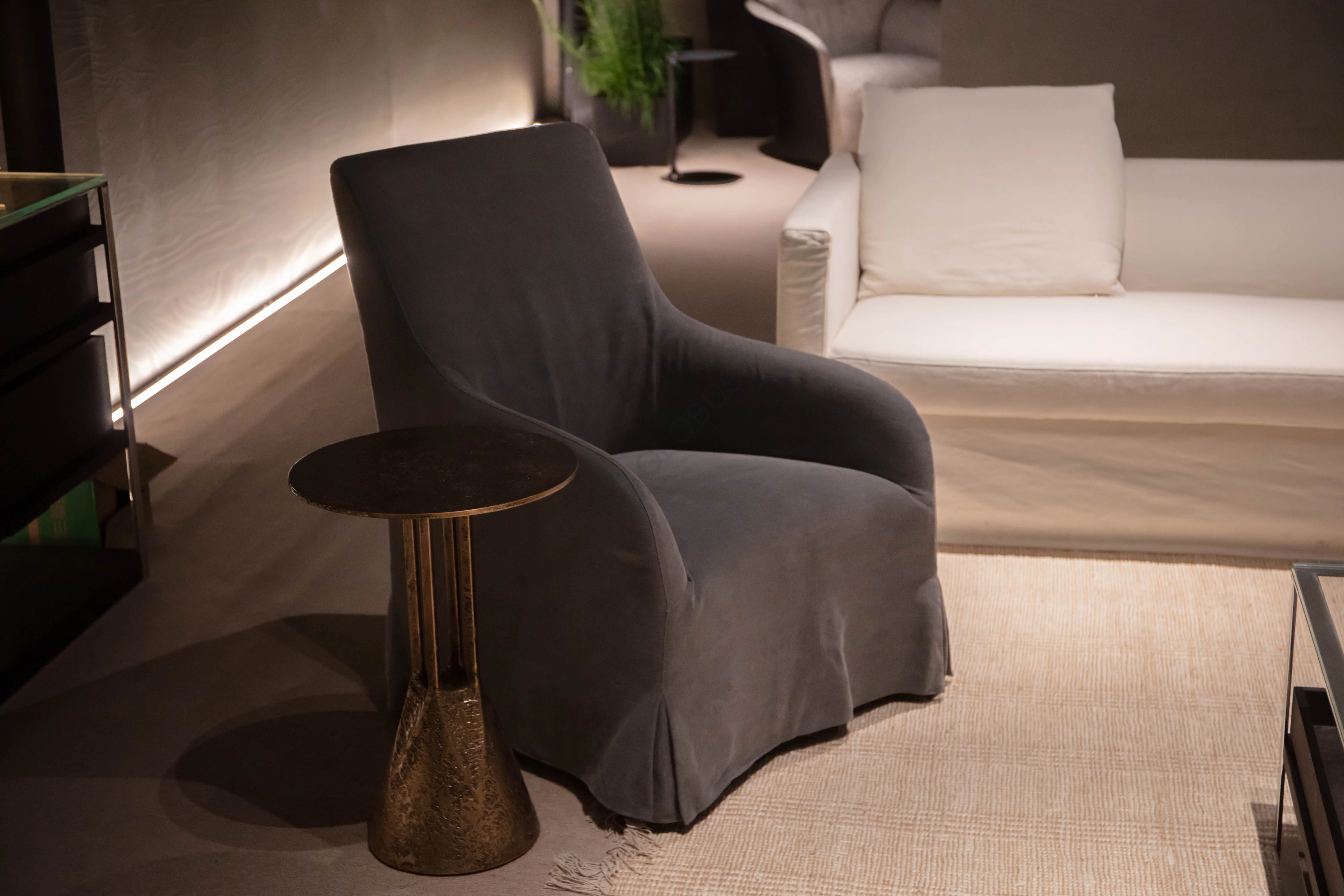 Armchair MAXALTO Kalos