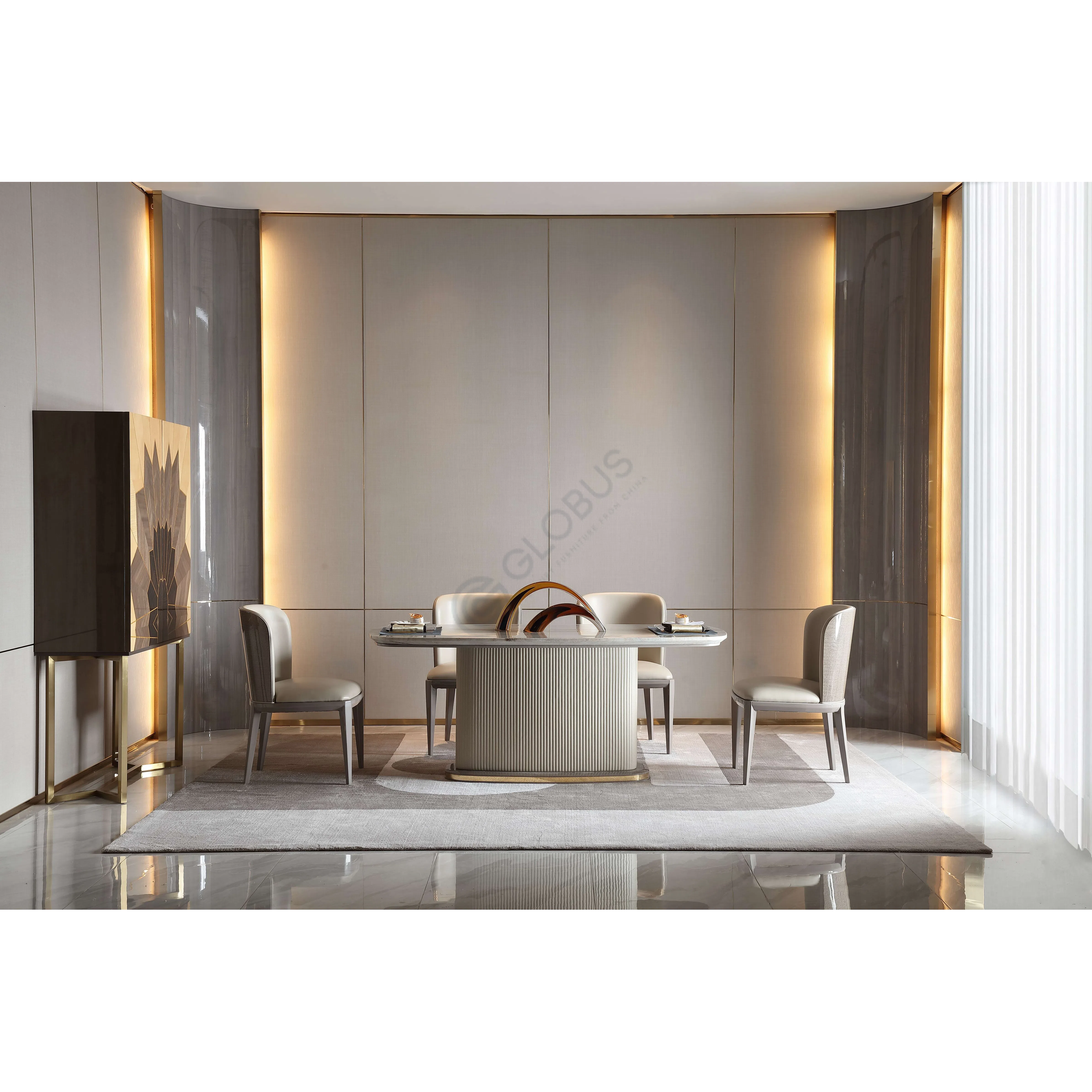 Dining table Lavaughn