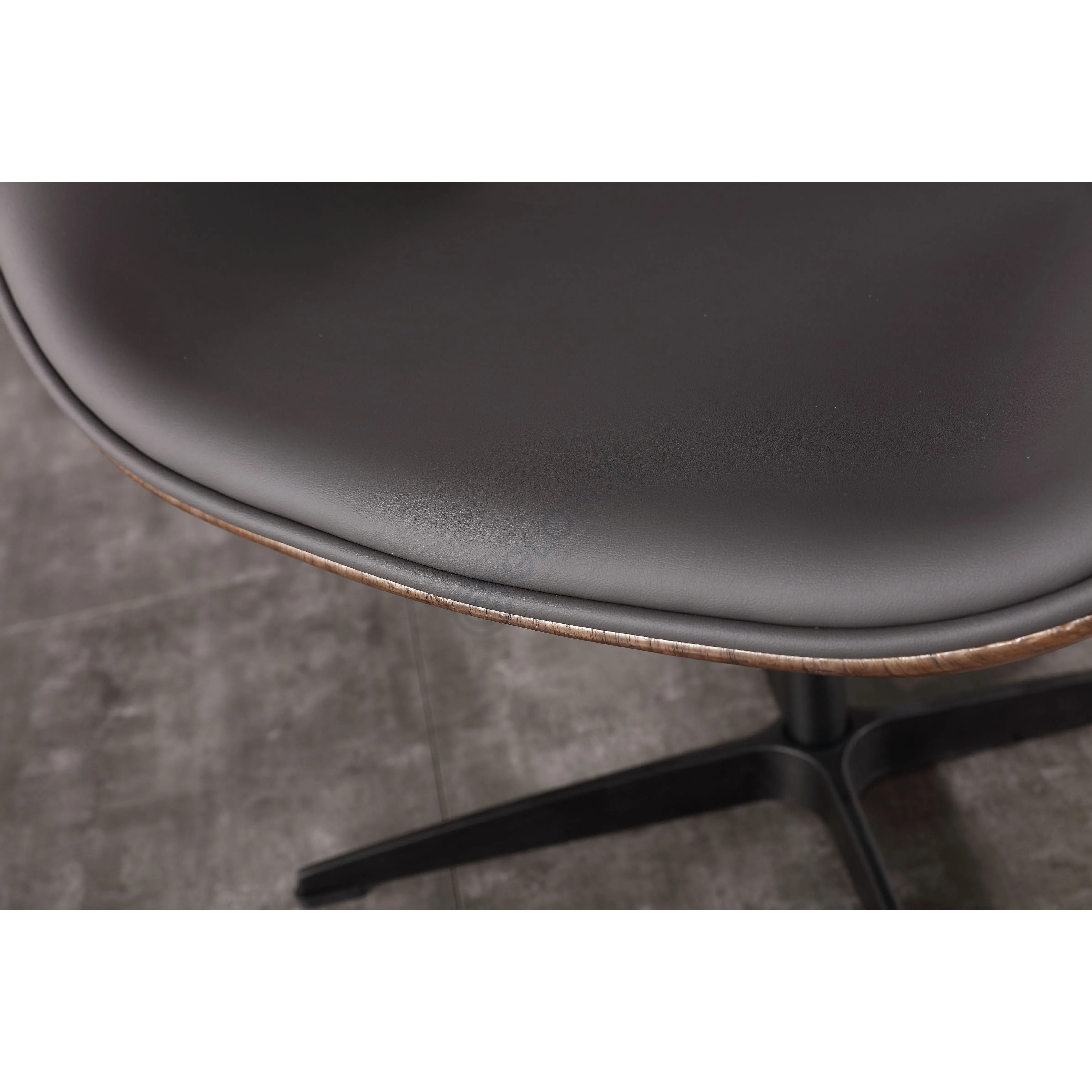 Кресло для офиса Uvaggio