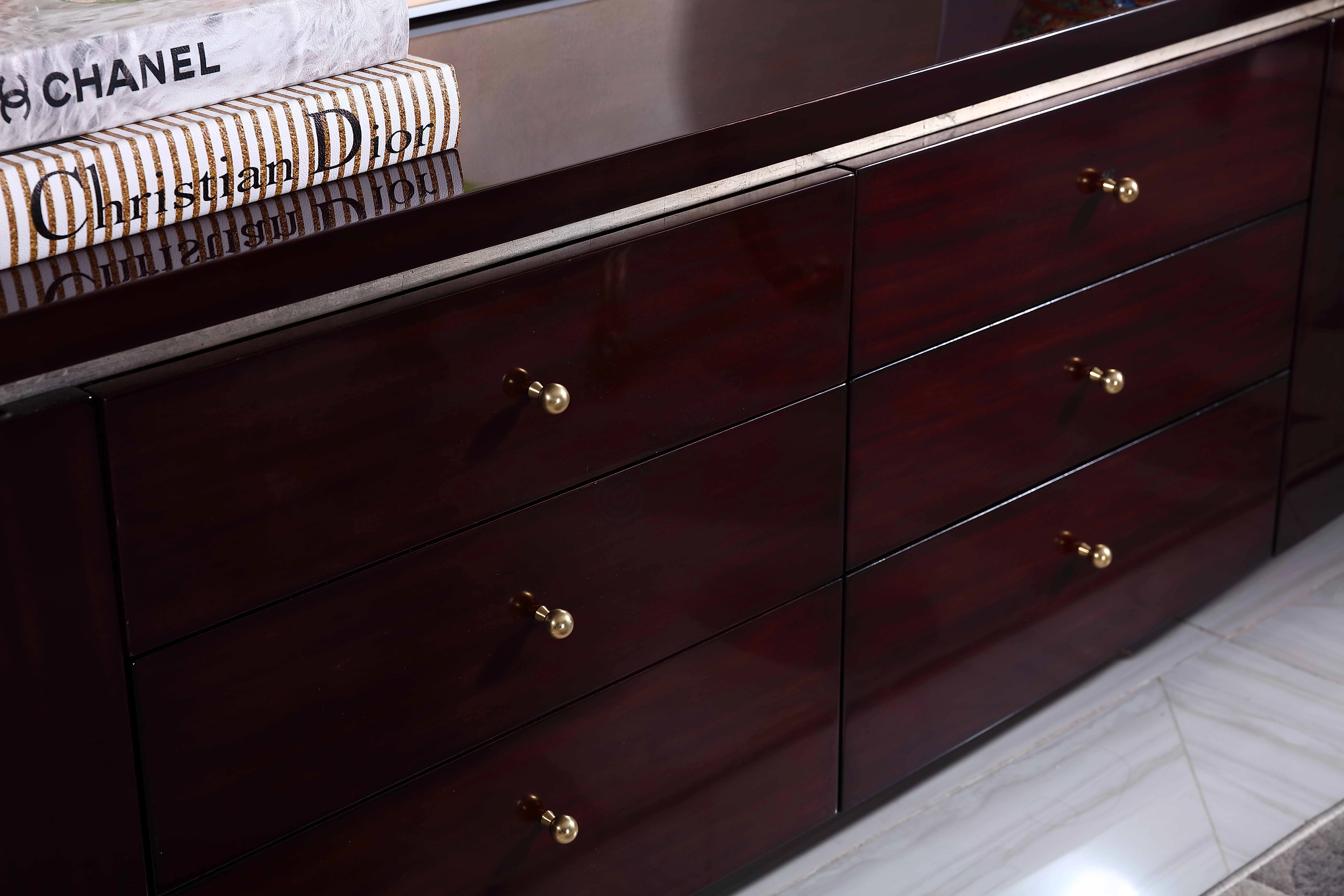 TV stand CHRISTOPHER GUY La Rive