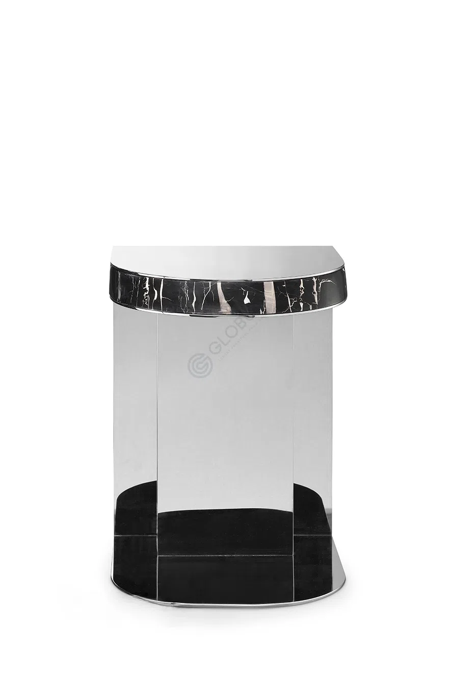 Side table STUDIOTWENTYSEVEN Object 03