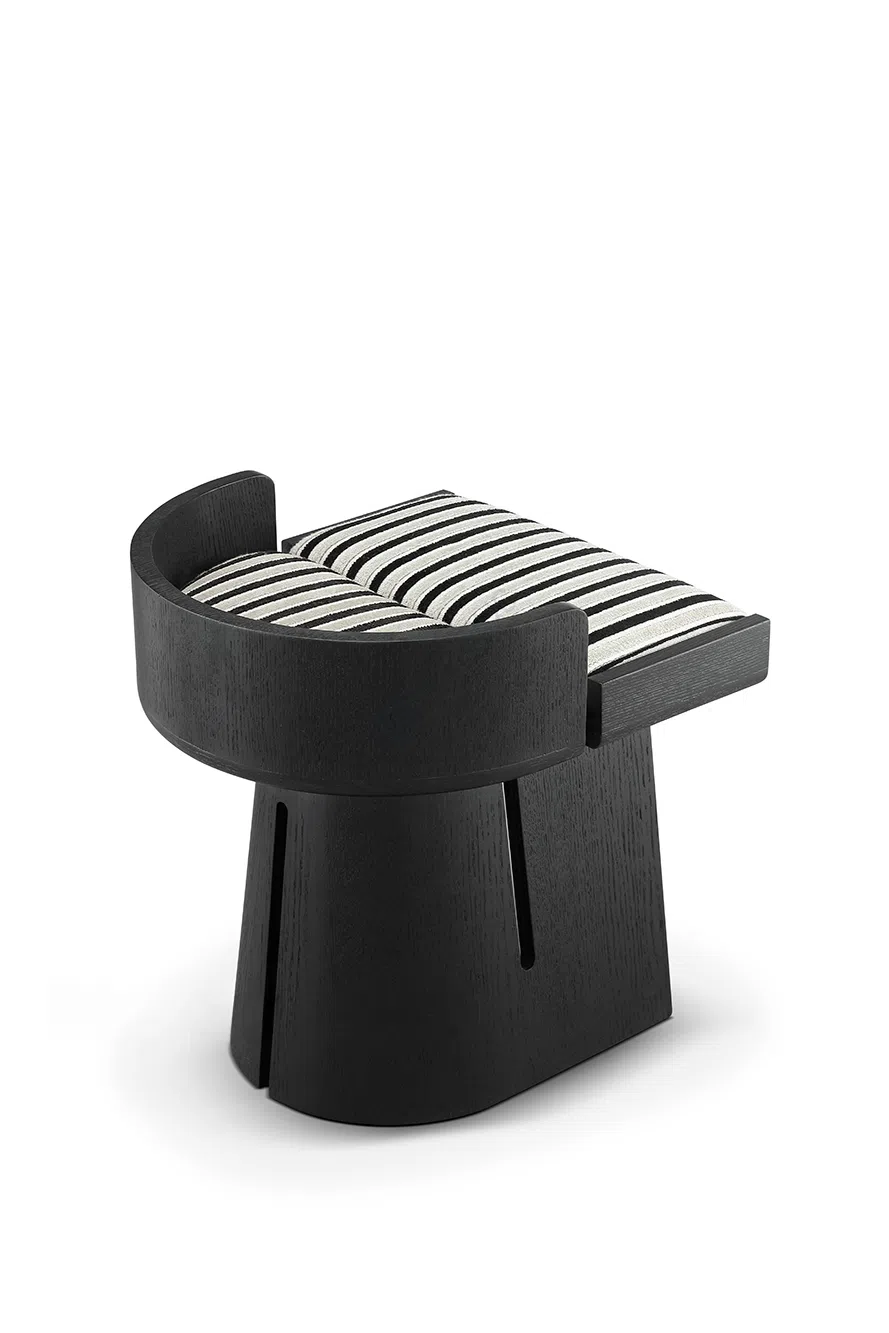 Сhair PENDHARA L'Écorce