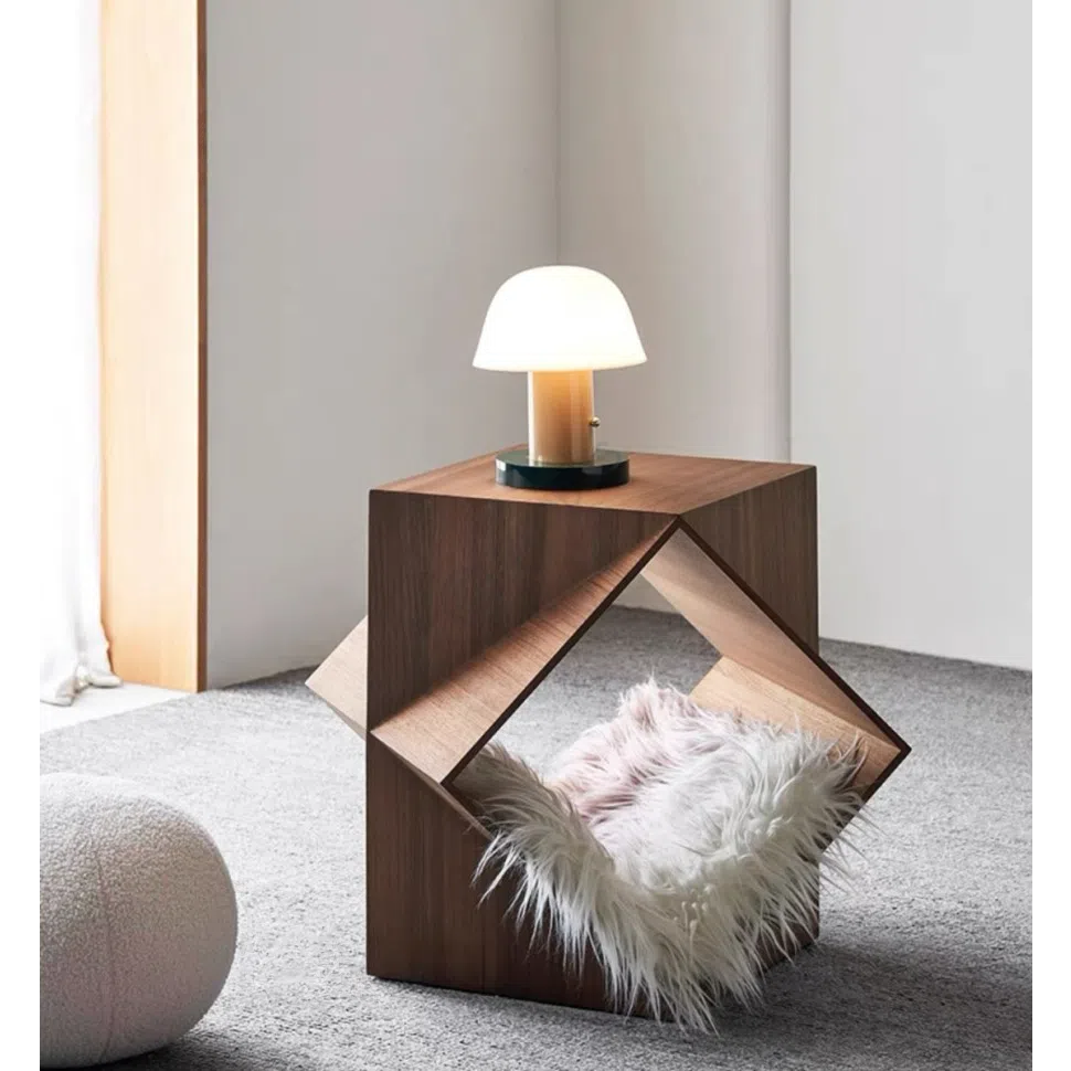 Side table Luventu