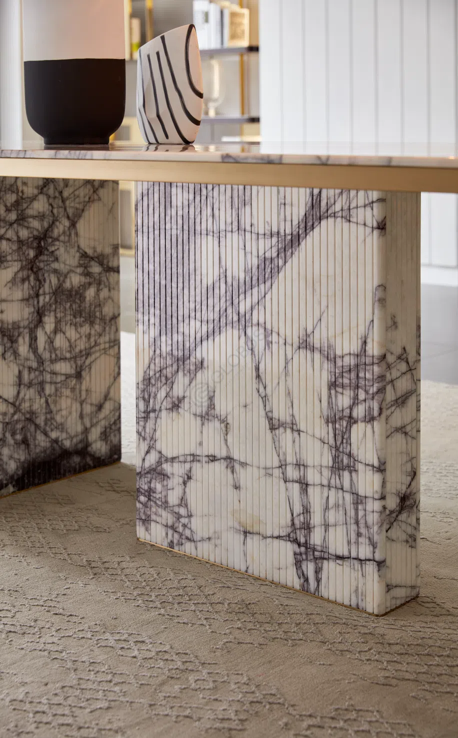 Dining table Fellini