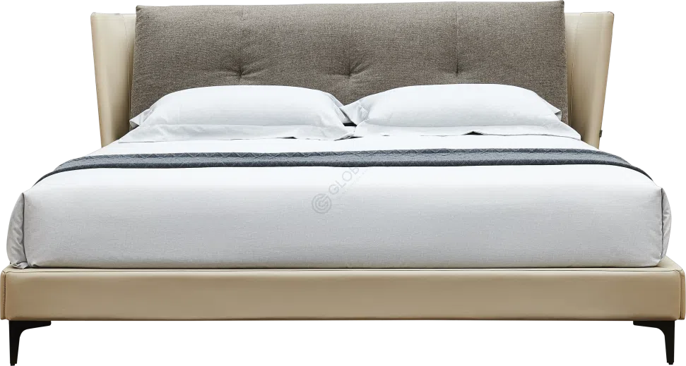 Bed POLTRONA FRAU Bretagne