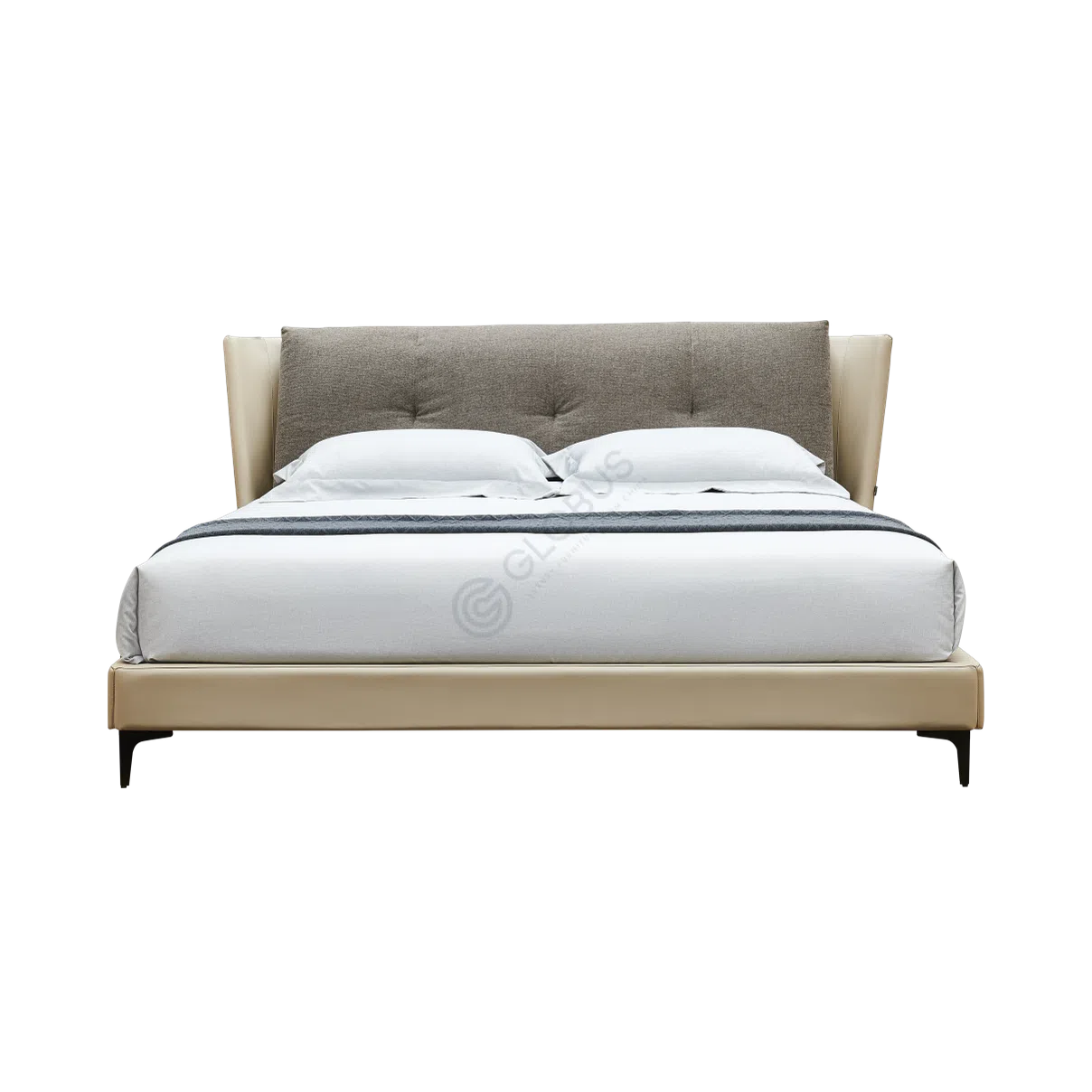 Bed POLTRONA FRAU Bretagne