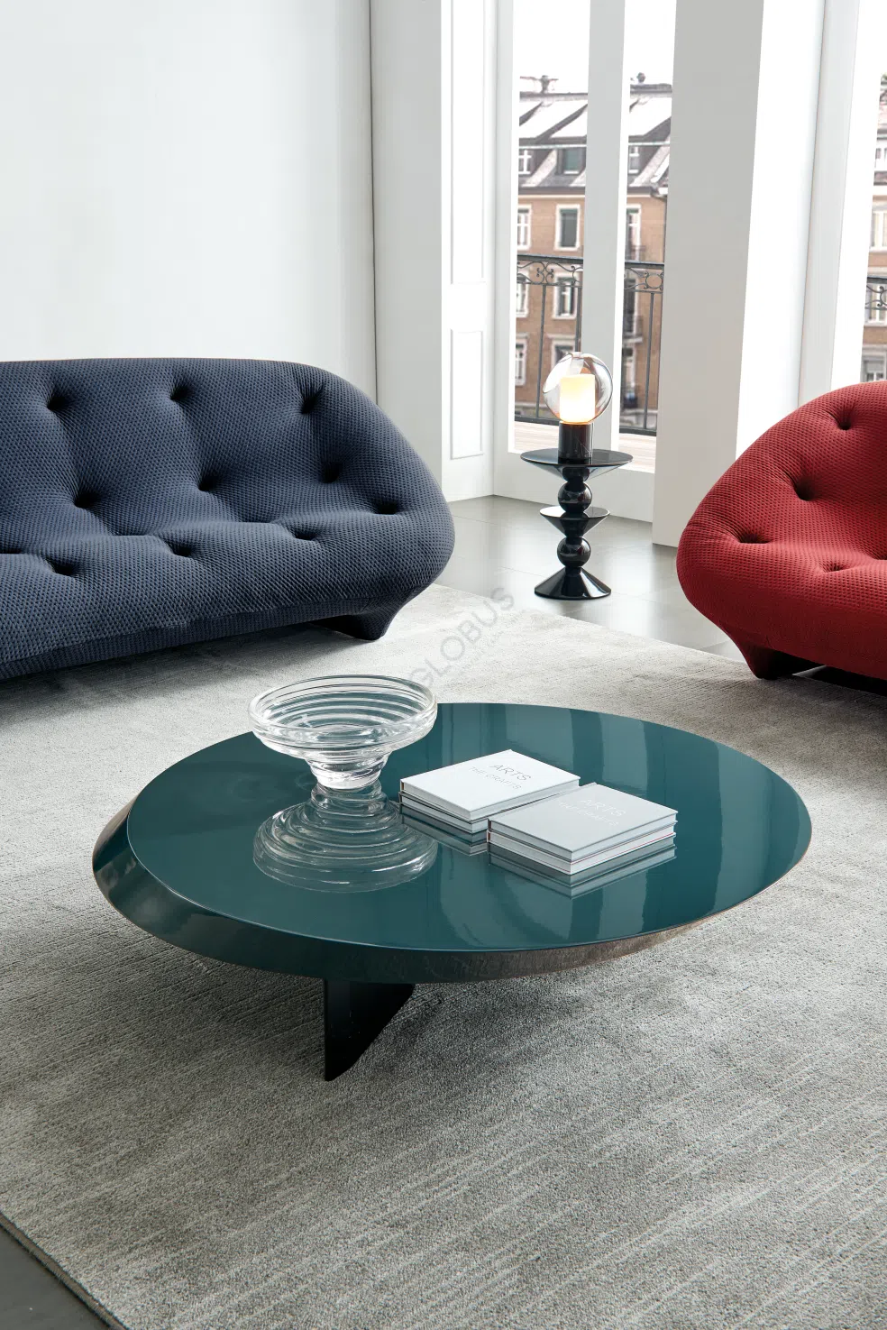 Coffee table Kerridwen