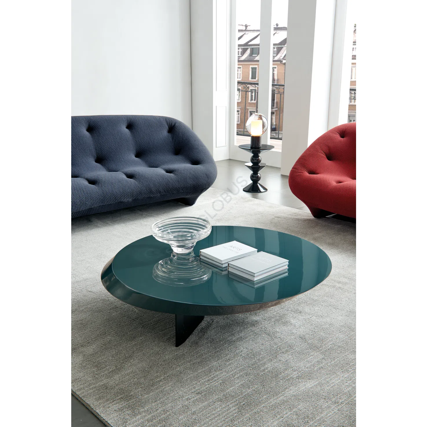 Coffee table Kerridwen