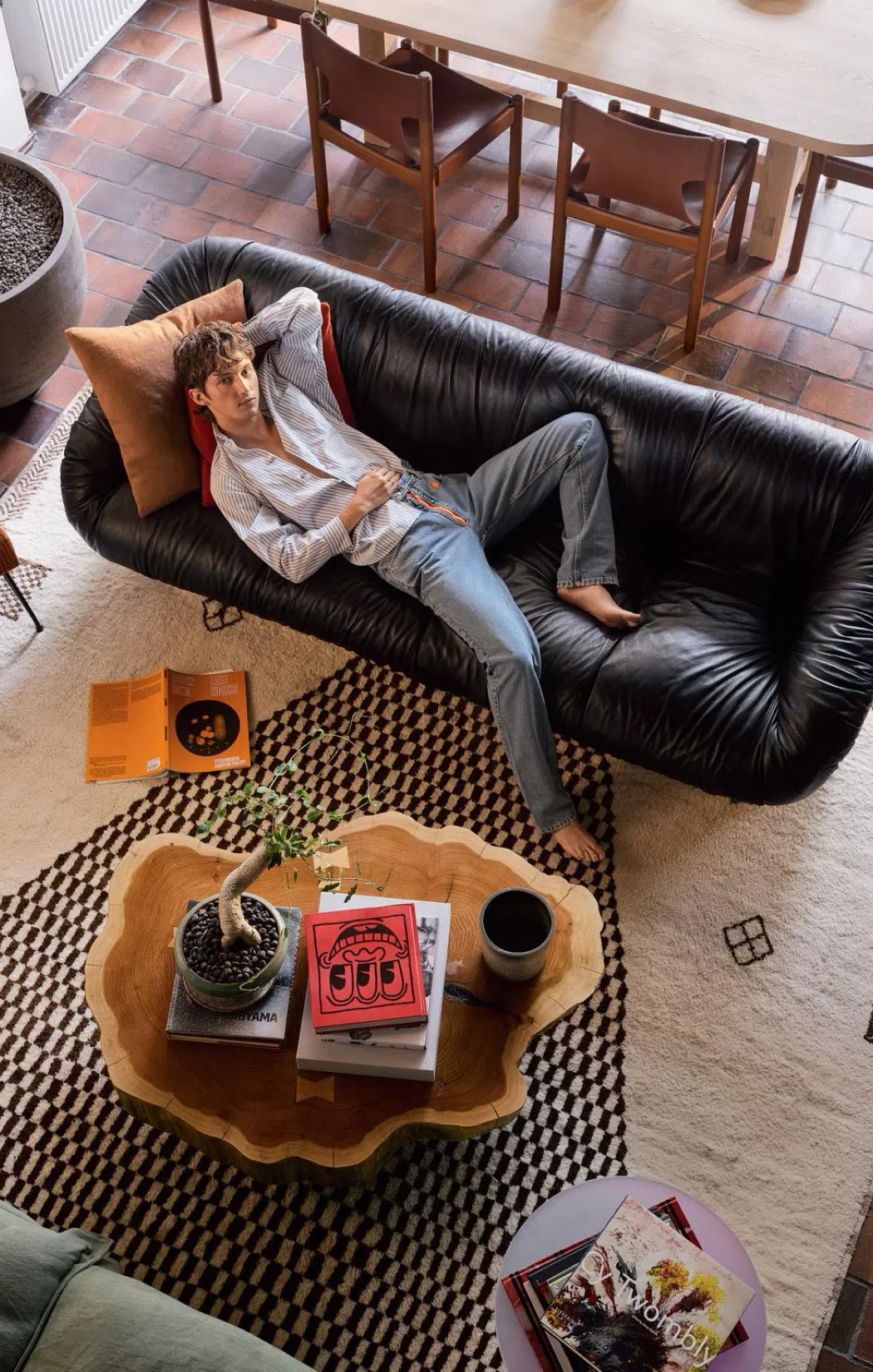 Troye Sivan's Living Room Troye Sivan's Living Room