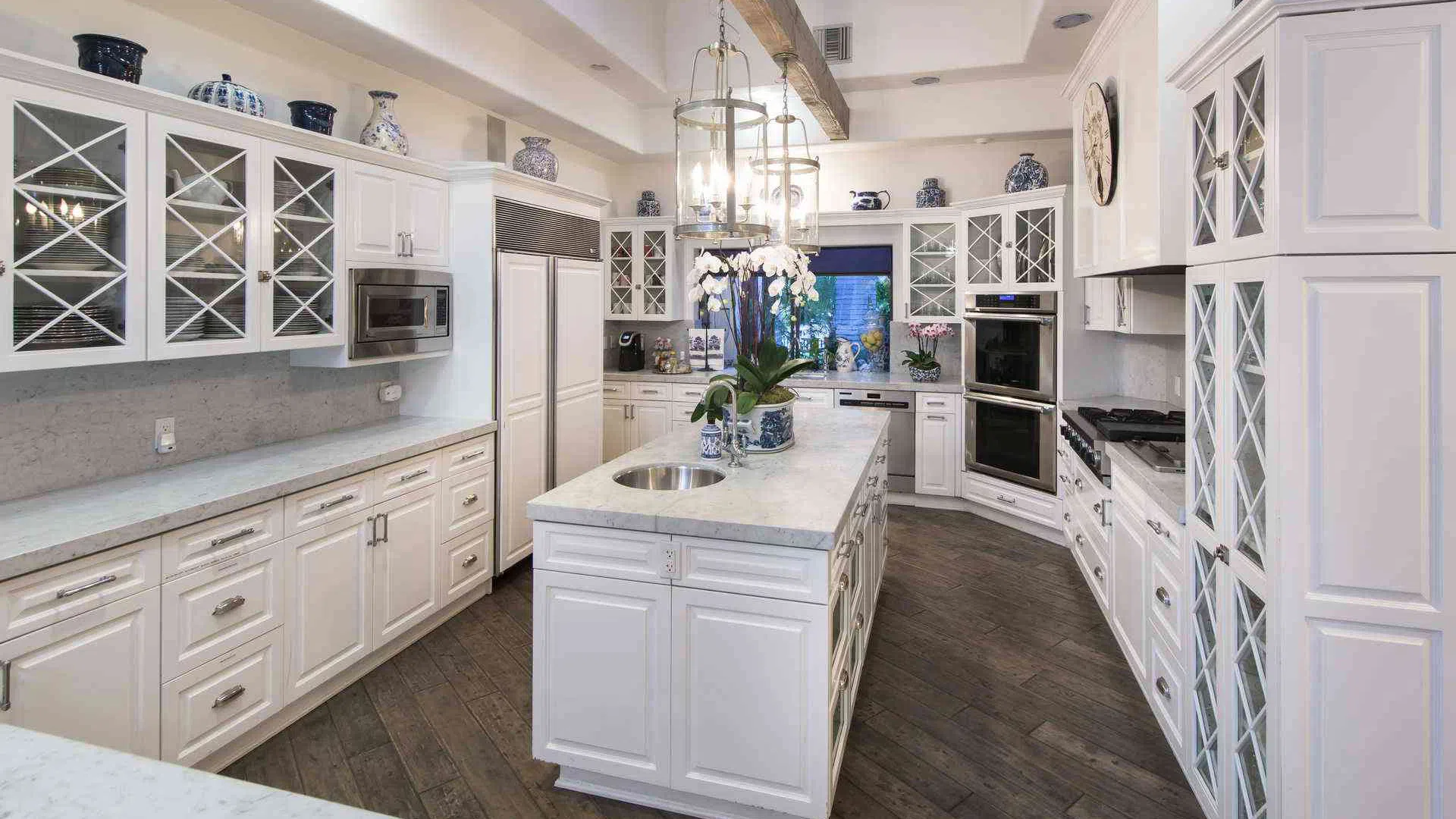 Kyle Richards' kitchen Kyle Richards' kitchen