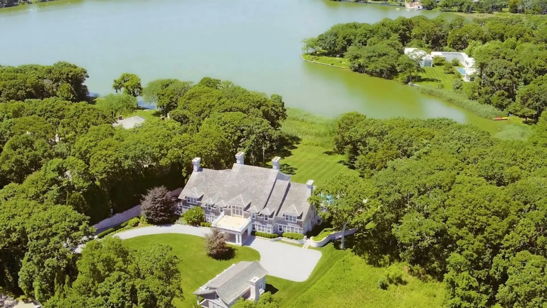 Beyoncé and Jay-Z's Property in East Hampton Beyoncé and Jay-Z's Property in East Hampton