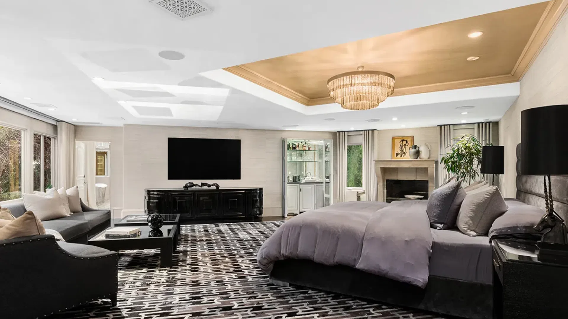 Bedroom The Bedroom in Kris Jenner's House