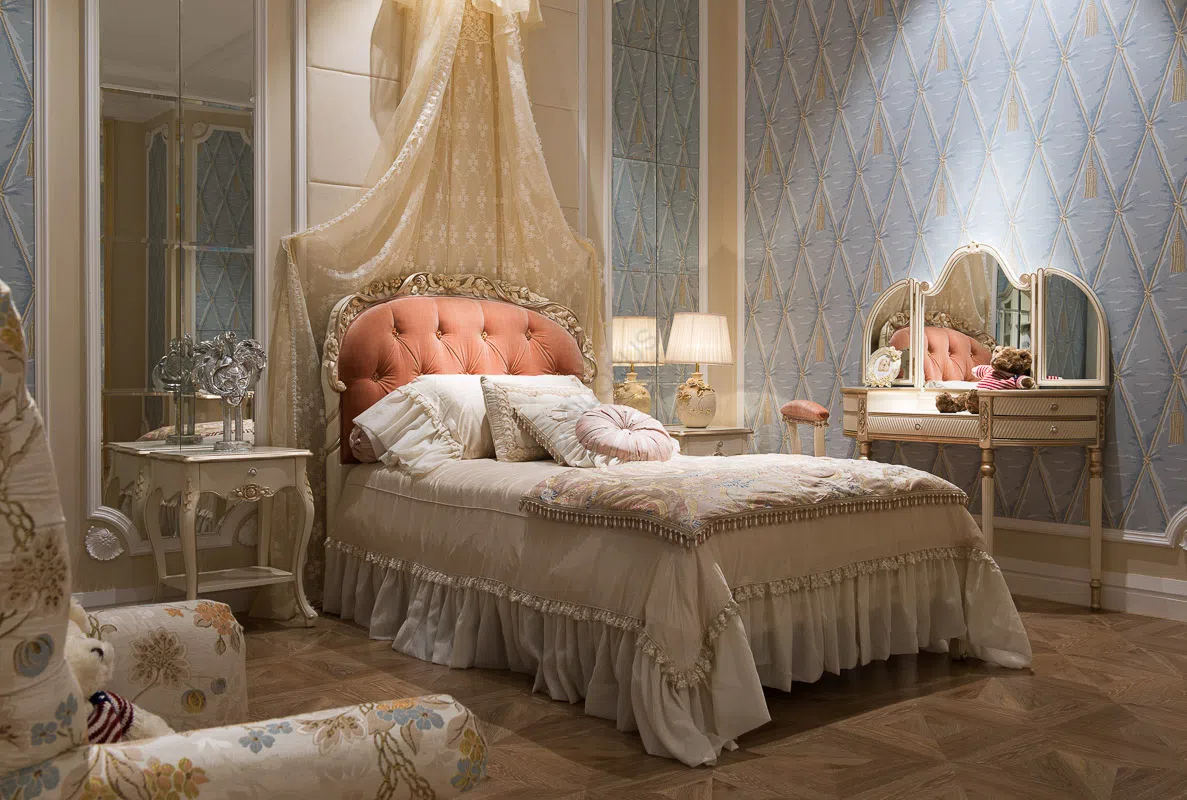 Bed Neoclassico