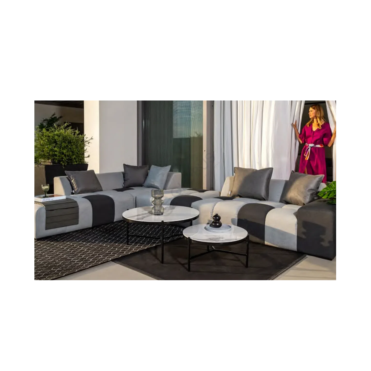 Outdoor coffee table Januaniel