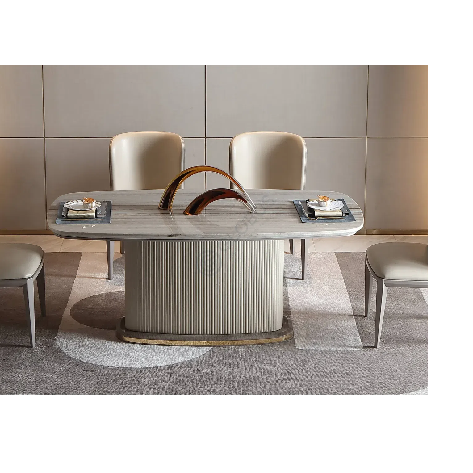 Dining table Lavaughn