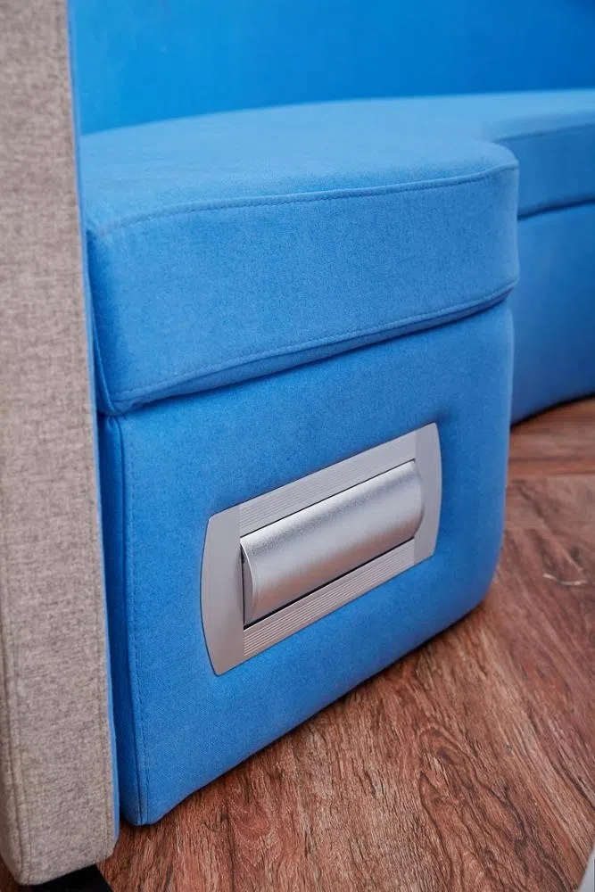 Meeting booth BENE Toguna circle