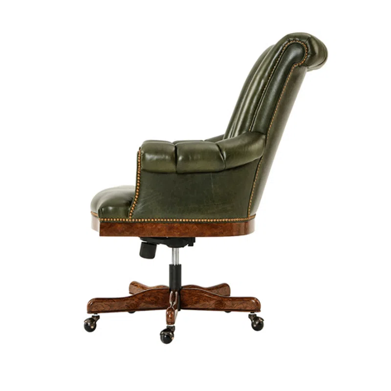 Executive chair Owain