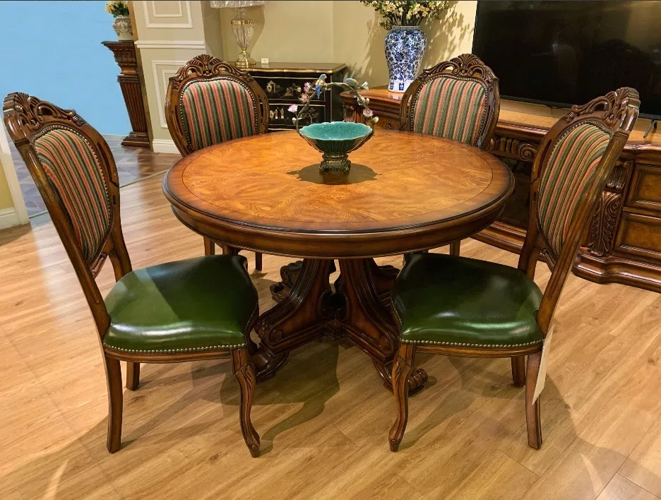 Dining chair Aquilinus