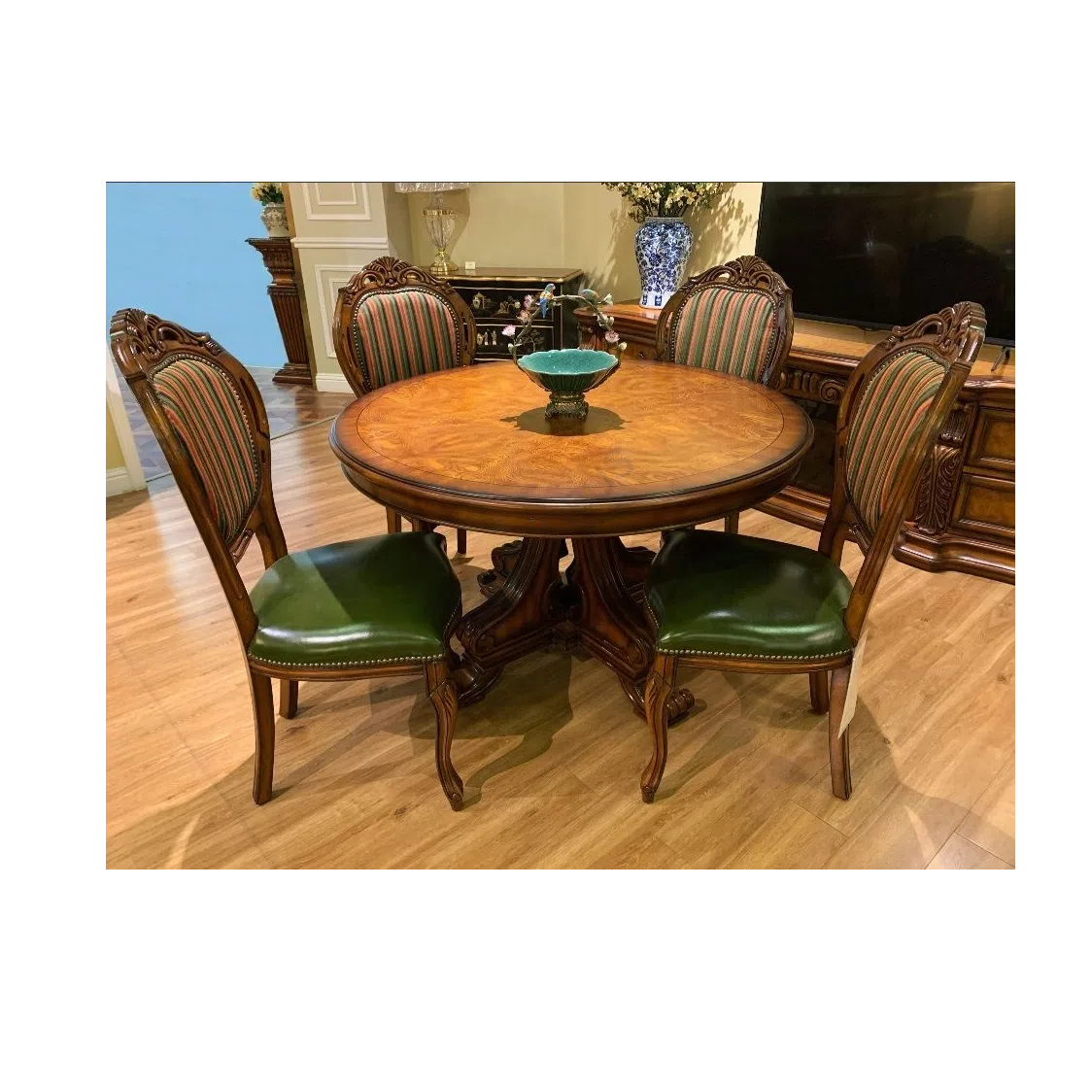 Dining chair Aquilinus